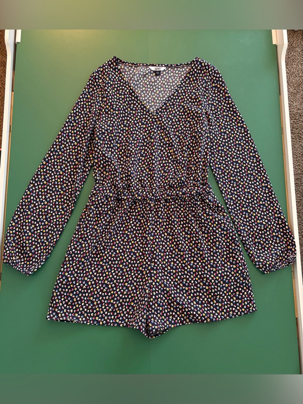 Tommy Hilfiger Size XS Multicolor Floral Romper